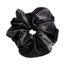 Scrunchie „Noir“ – Elegant & Bold