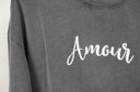 Sweatshirt „Amour“ – Casual cool meets French vibe