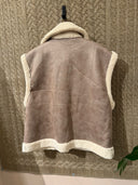 Niva – Teddy-Weste in Taupe & Creme