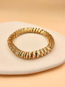 Armband „Twist Gold“ – Modern & Bold